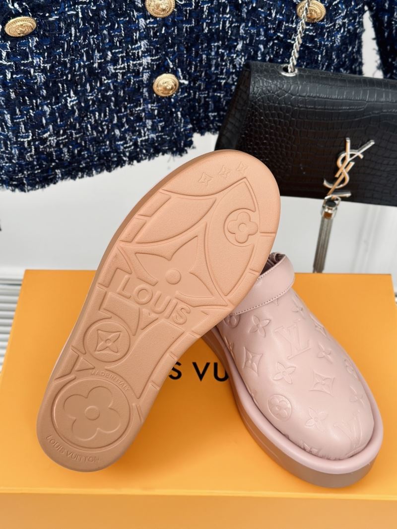 Louis Vuitton Slippers